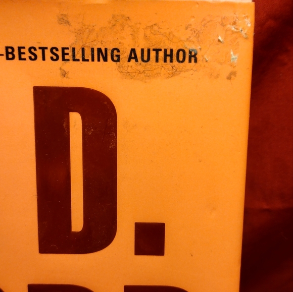 2 Nora Roberts Writing as J.D. Robb Novels ( Death Series ) - Picture 7 of 9